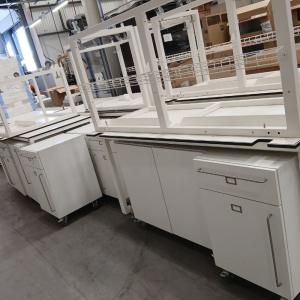Laboratory bench units and cabinets – complete lab set