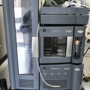 Chromatography system modules – authentic laboratory equipment