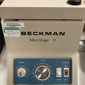 Beckman Microfuge 11 vintage centrifuge – retro lab prop